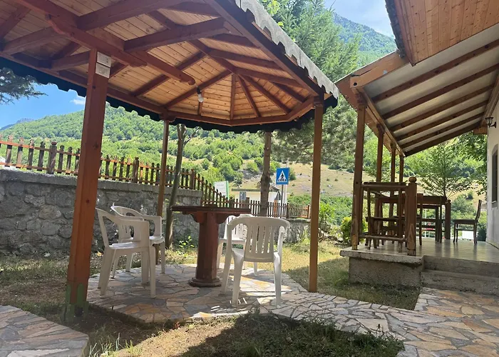 Πανσιόν Paja -